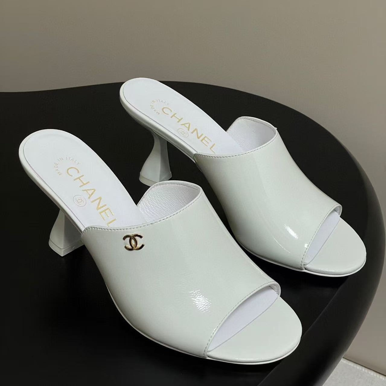 CC Cruise 25/26 Open Heel Shoes Glossy Calfskin