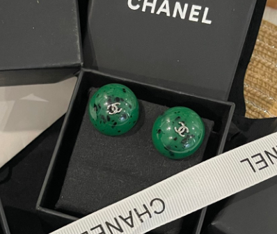 CC Earrings 284876