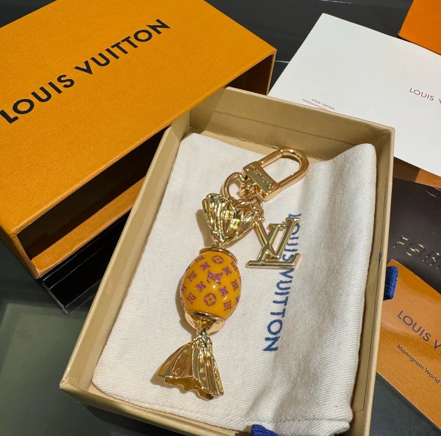 LV Candy-colored Charm 415638