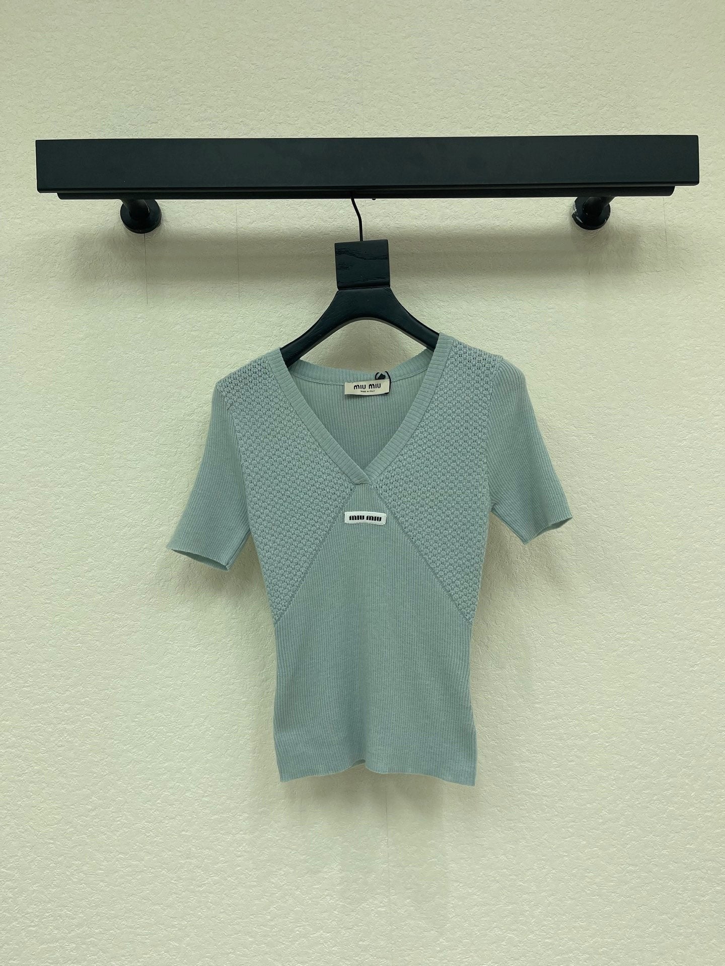 Miu Miu 26 V-neck Short-sleeve Top in Wool 370564