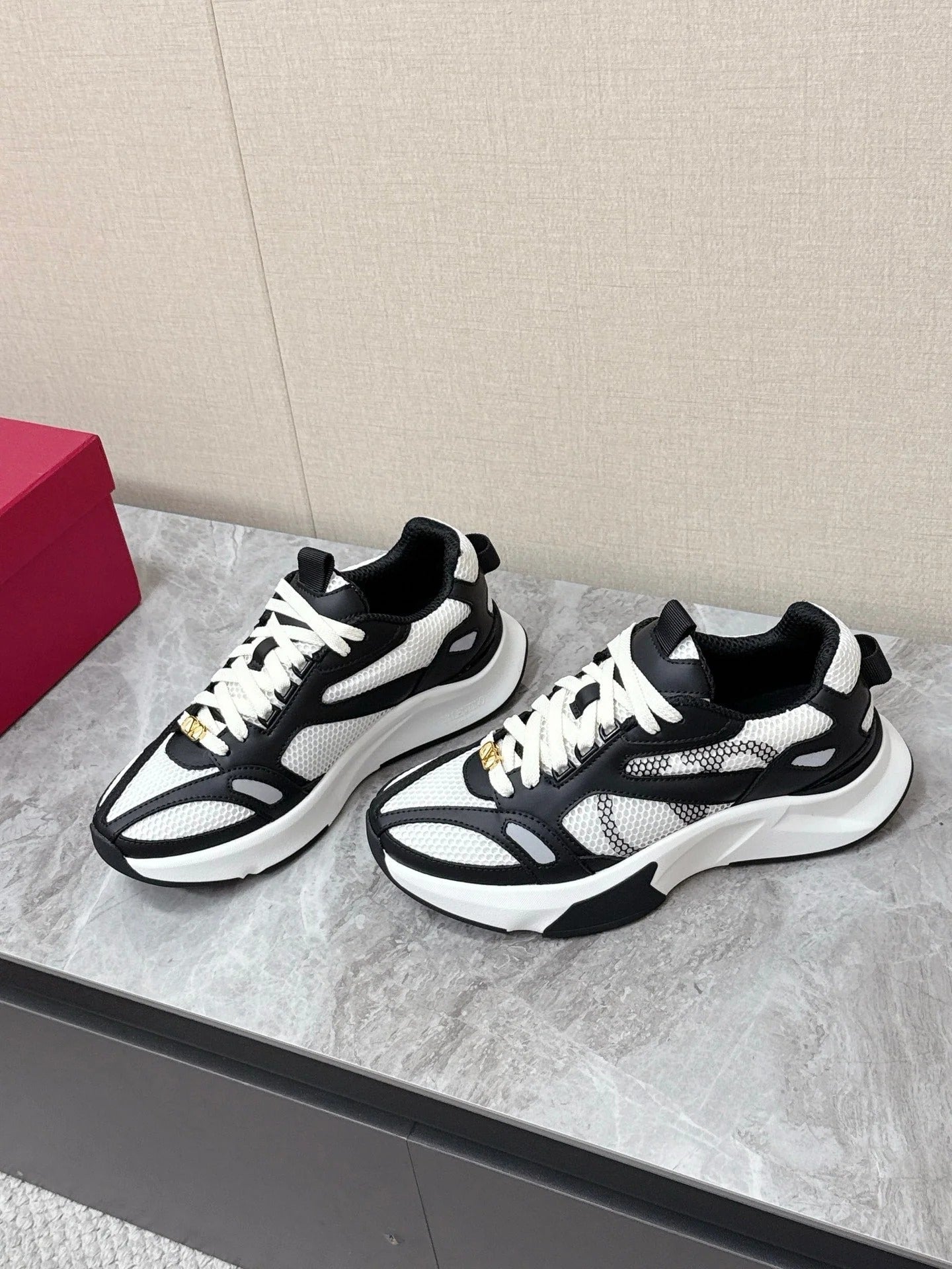 Valentino VLogo Pace Sneakers Mesh Leather 866605