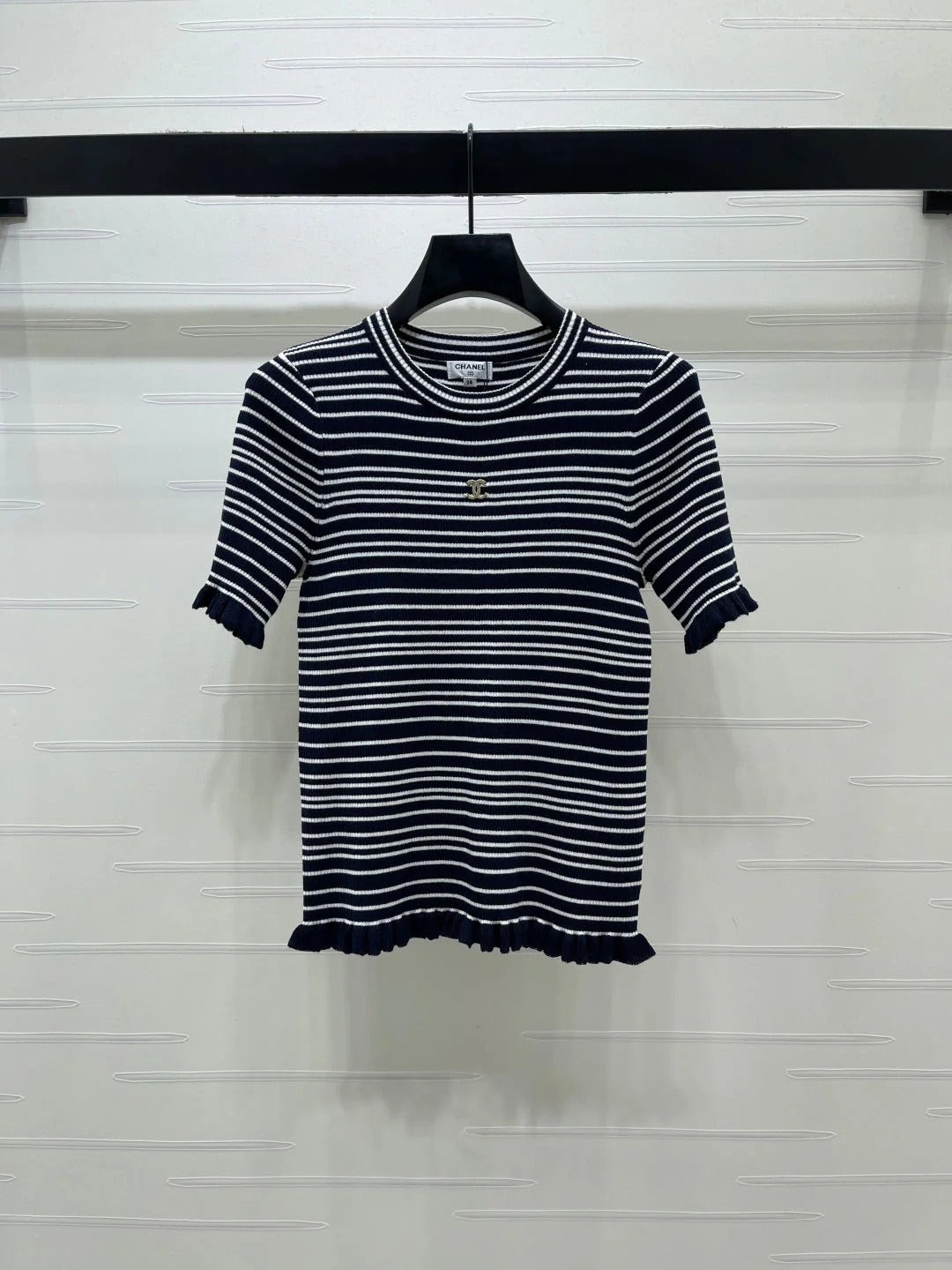Chanel 2026 Two-tone Short-sleeved Shirt Wool 367635