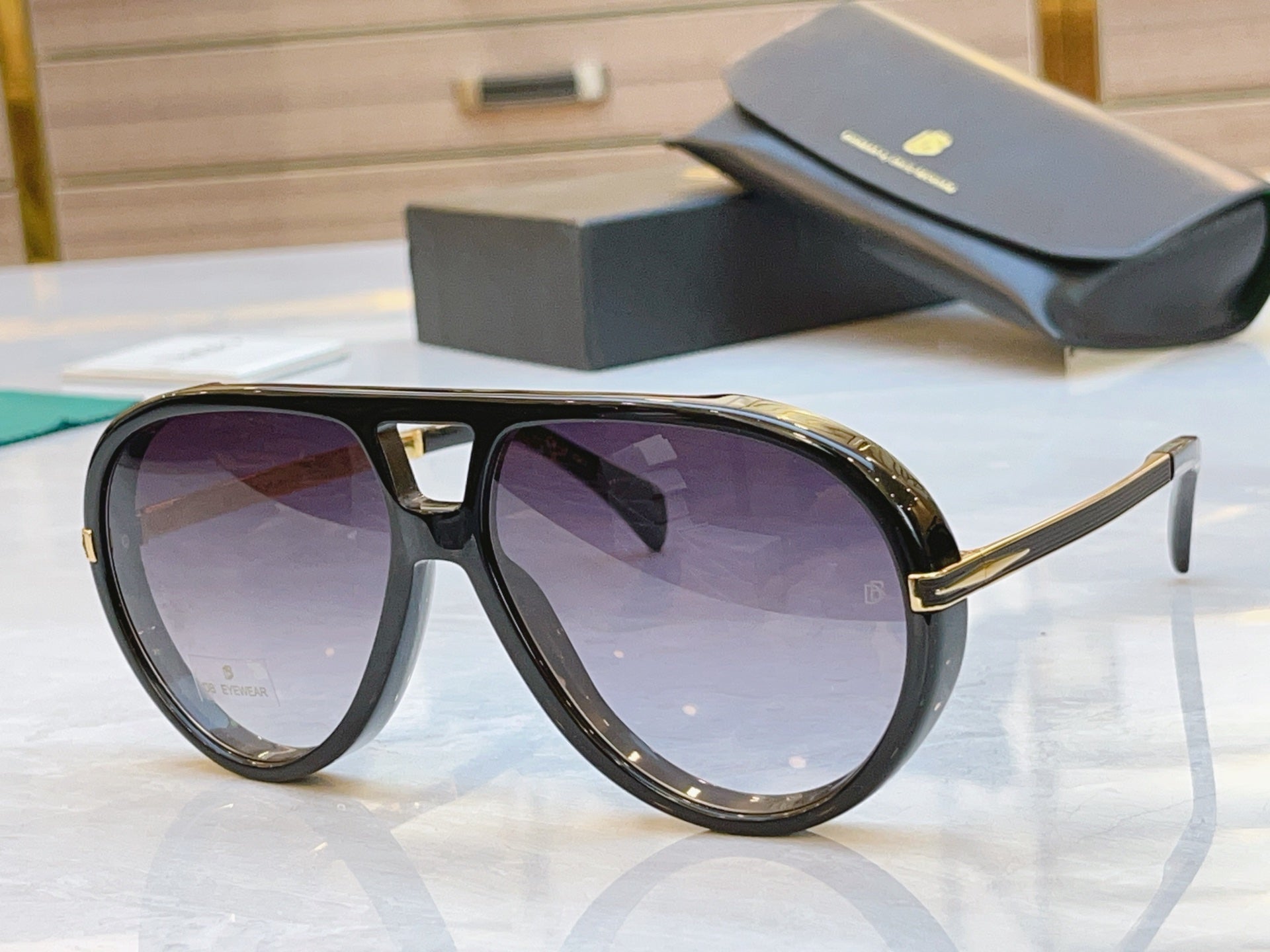 David Beckham DB 99/Voyager Metal Sunglasses 189553