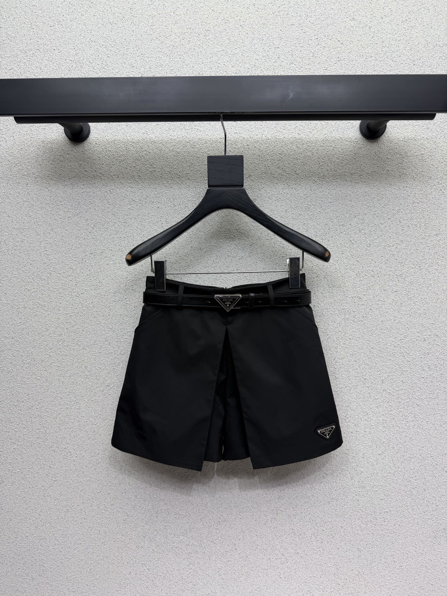 Prada Shorts With Belt Polyester 381885