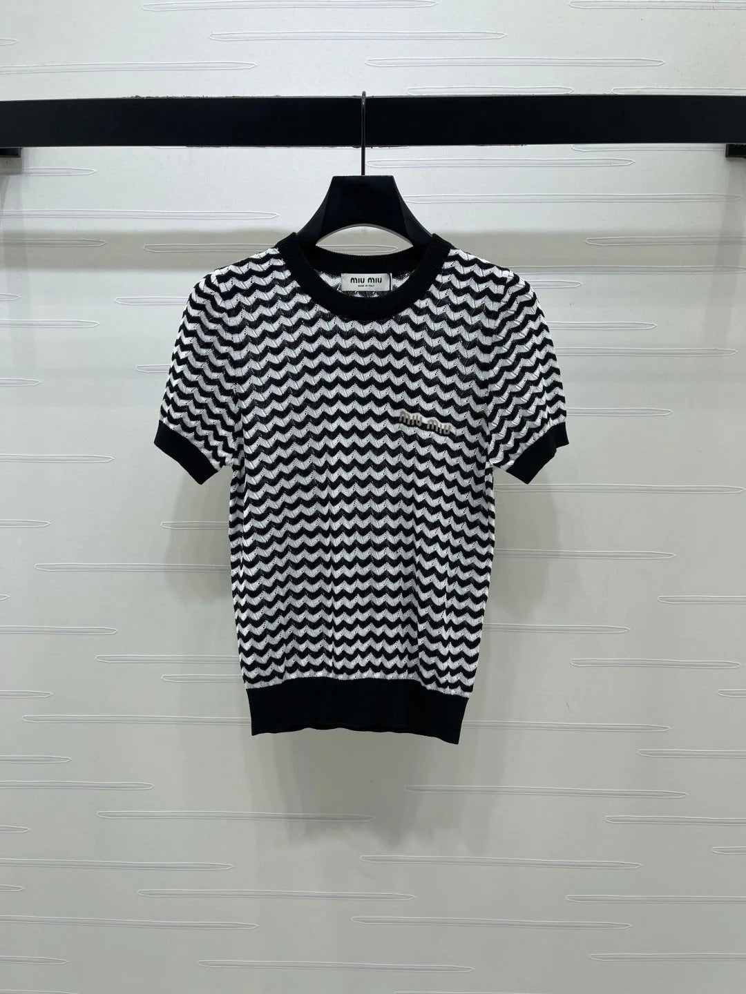 Miumiu 2026 Hollow-out Knit Short-sleeved Top Tencel Cotton 395656